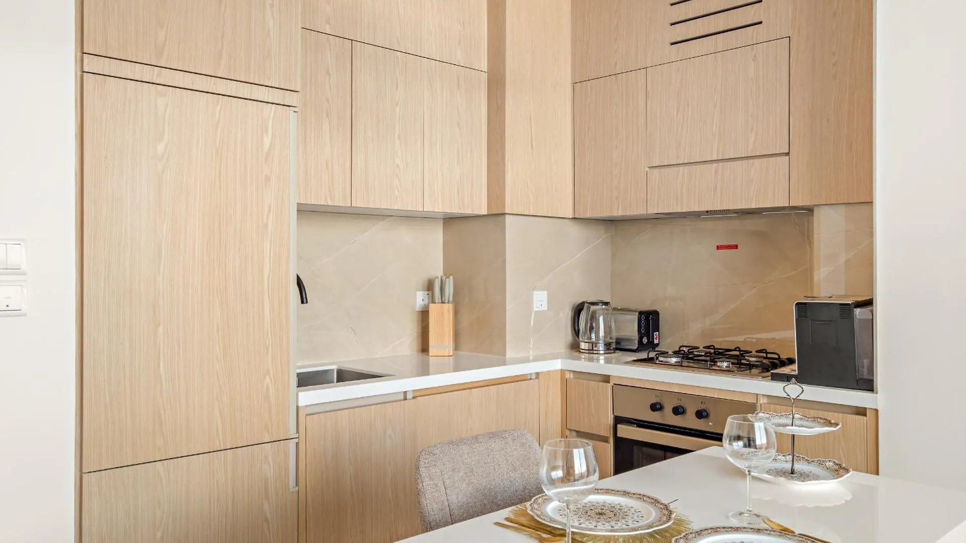 Vayk - Elegant One Bd In Jumeirah Village Circle Dubai Appartement